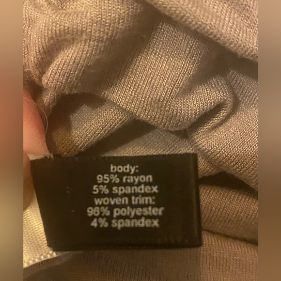 The Limited Taupe Mixed Materials V neck Elegant Sleeveless Top MED - Picture 5 of 6